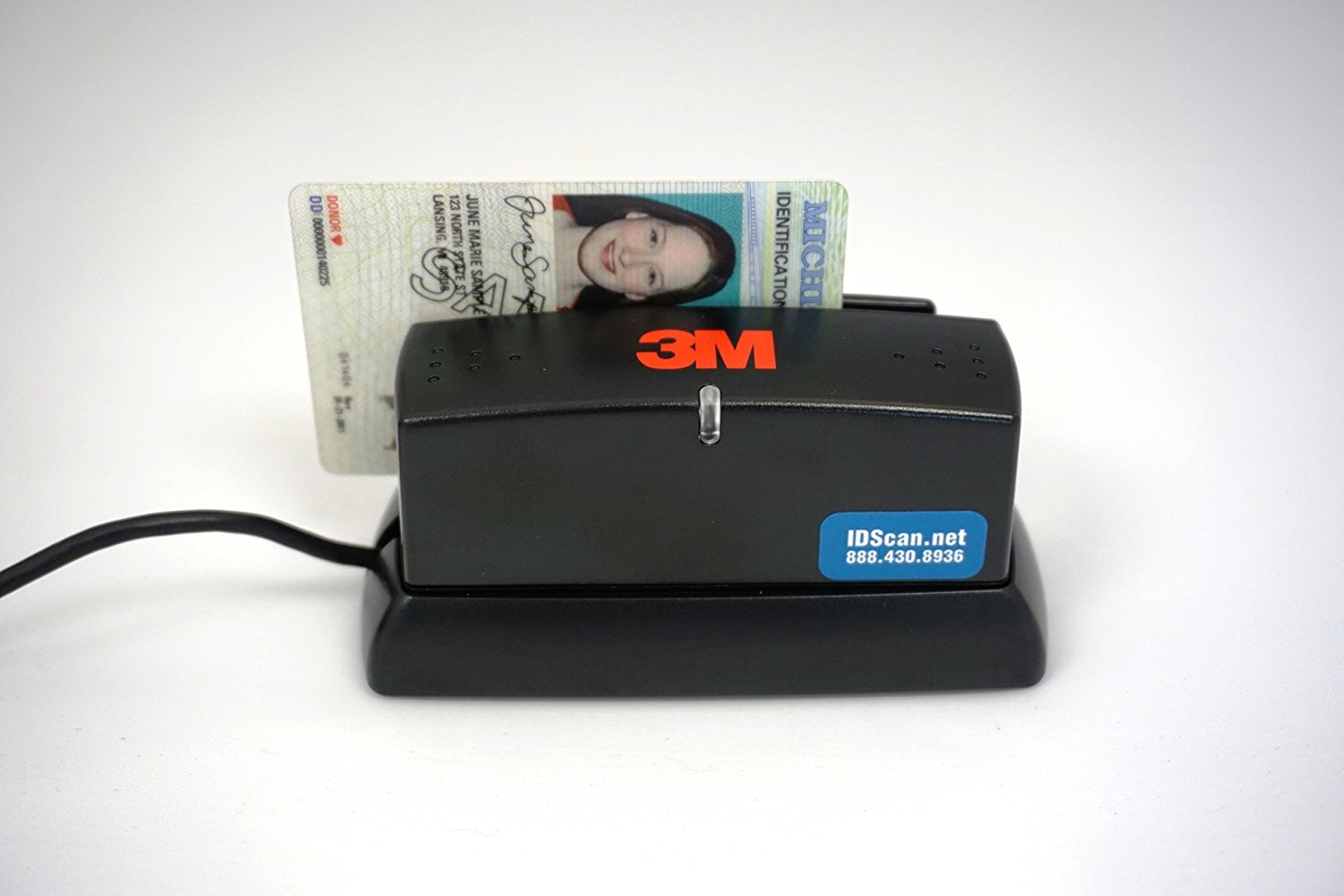 3M CR100 DOCUMENT PASSPORT READER SCANNER MRZ MRTDS USB